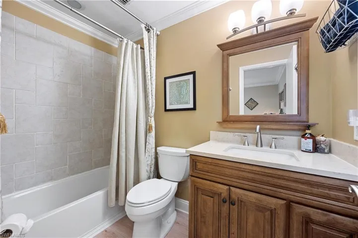 771  100th N AVE, Naples, FL 34108