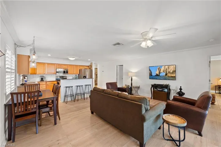 771  100th N AVE, Naples, FL 34108