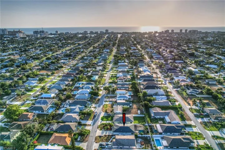 771  100th N AVE, Naples, FL 34108