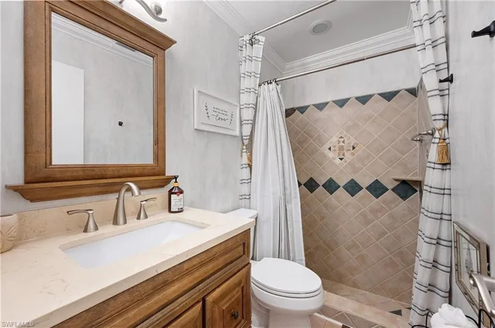 771  100th N AVE, Naples, FL 34108
