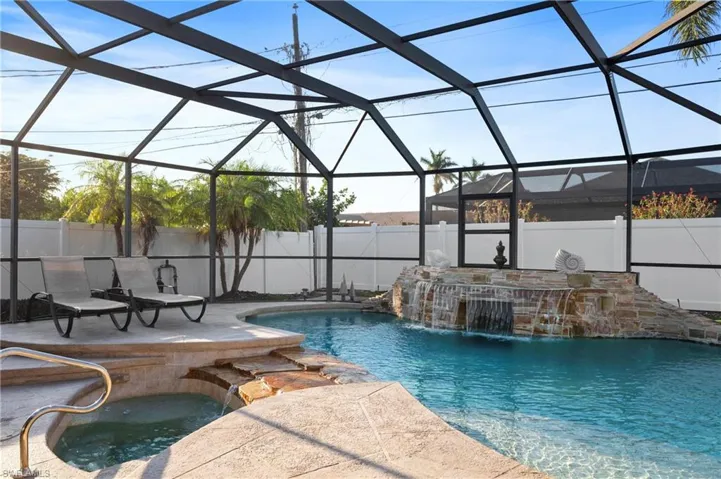 771  100th N AVE, Naples, FL 34108