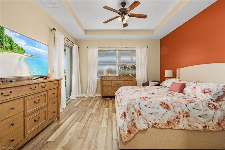 Owner's Bedroom with a Sliding door to Lanai
