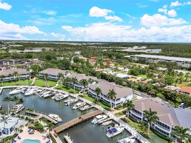 1777  Gulfstar S DR, Naples, FL 34112