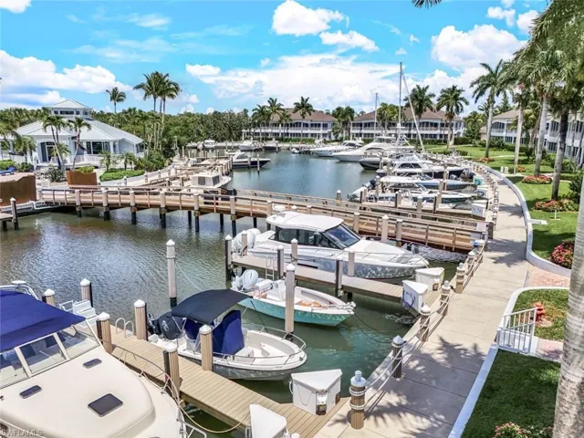 1777  Gulfstar S DR, Naples, FL 34112