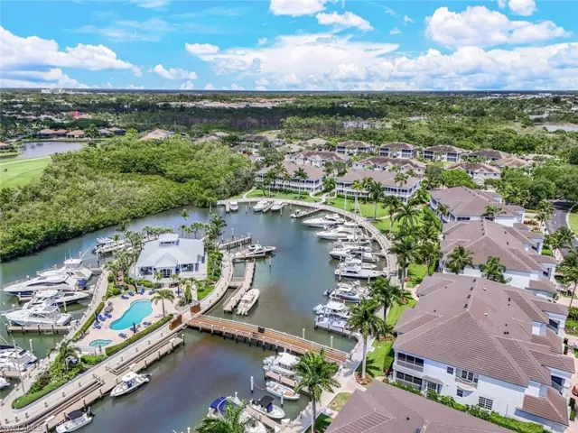 1777  Gulfstar S DR, Naples, FL 34112