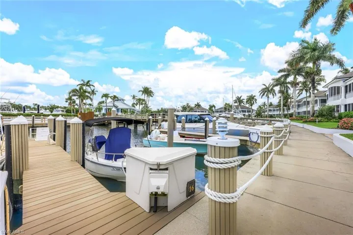 1777  Gulfstar S DR, Naples, FL 34112