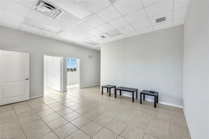 Suite 1