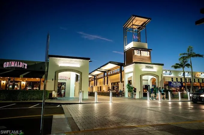 Nearby Bell Tower Shops  for shopping & dining