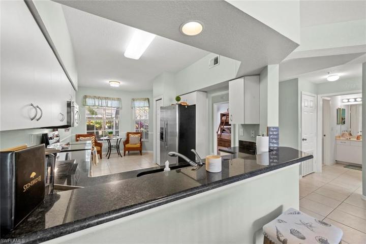 2255 Harmony LN # 103, NAPLES FL 34109