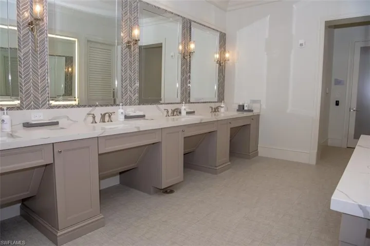 Vineyards country club wellness center bathrooms