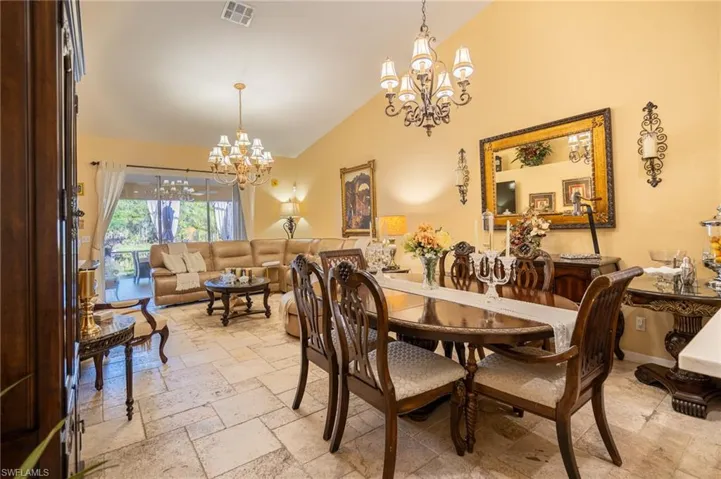 5205 Whitten Dr 57, Naples, Florida 34104