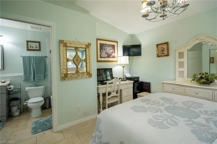 5205 Whitten Dr 57, Naples, Florida 34104
