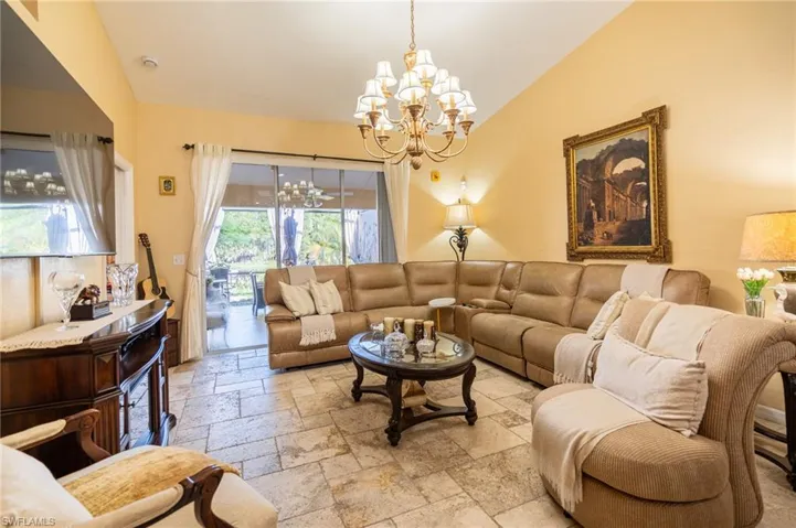 5205 Whitten Dr 57, Naples, Florida 34104