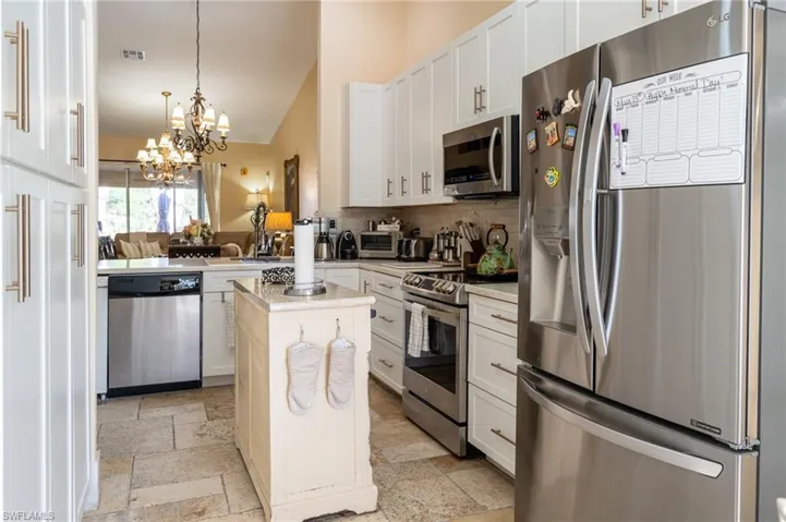 5205 Whitten Dr 57, Naples, Florida 34104
