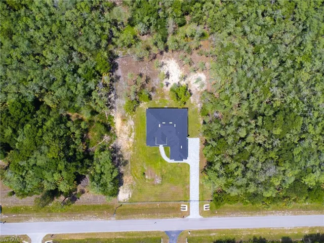 2471  64th NE AVE, Naples, FL 34120
