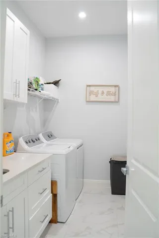 2471  64th NE AVE, Naples, FL 34120