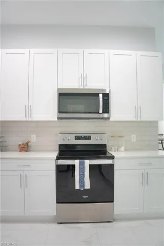 2471  64th NE AVE, Naples, FL 34120