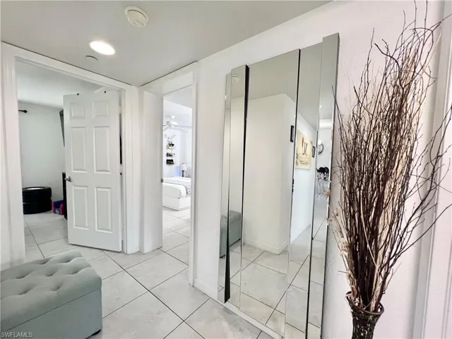8244  Key Royal  CIR, Naples, FL 34119
