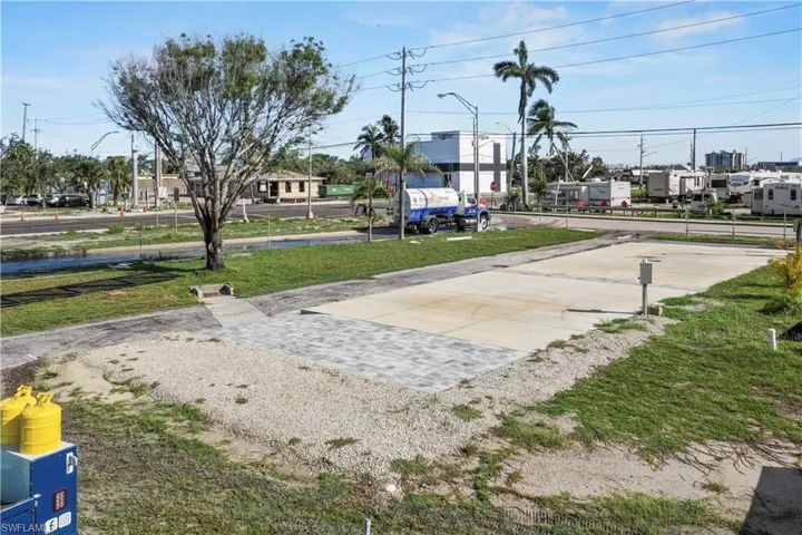19281 #37 San Carlos Blvd, Fort Myers Beach, Florida 33931