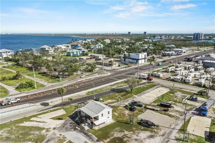 19281 #37 San Carlos Blvd, Fort Myers Beach, Florida 33931
