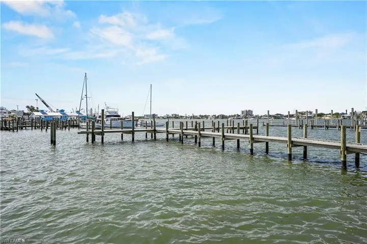 19281 #37 San Carlos Blvd, Fort Myers Beach, Florida 33931