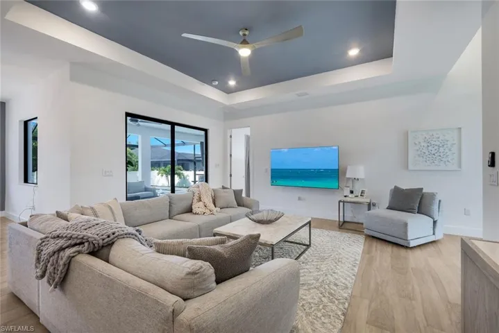 4208 Nw 13th St, Cape Coral, Florida 33993