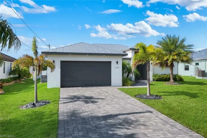 4208 Nw 13th St, Cape Coral, Florida 33993