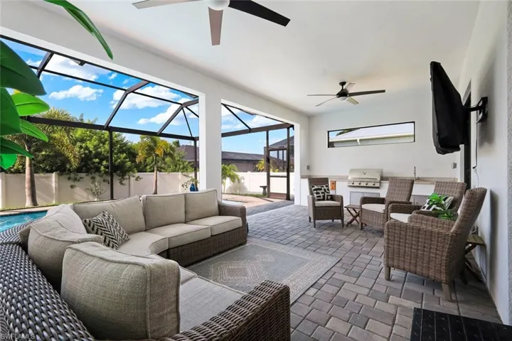4208 Nw 13th St, Cape Coral, Florida 33993