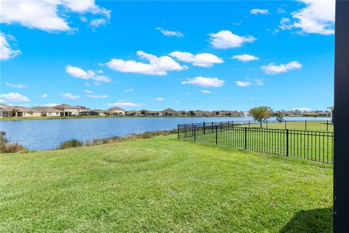 3447 Manati CT, CAPE CORAL FL 33909