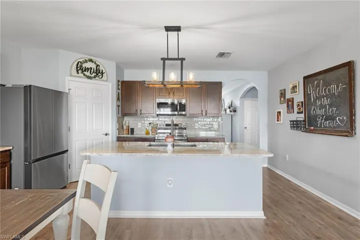 3447 Manati CT, CAPE CORAL FL 33909