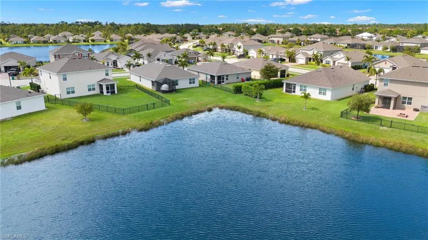 3447 Manati CT, CAPE CORAL FL 33909