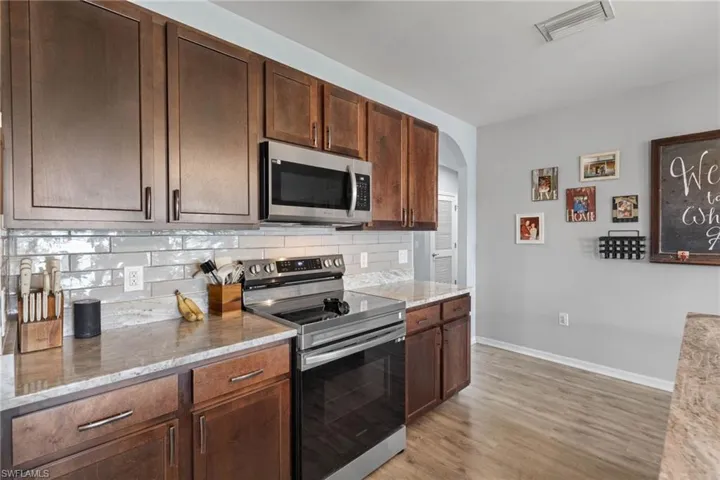 3447 Manati CT, CAPE CORAL FL 33909