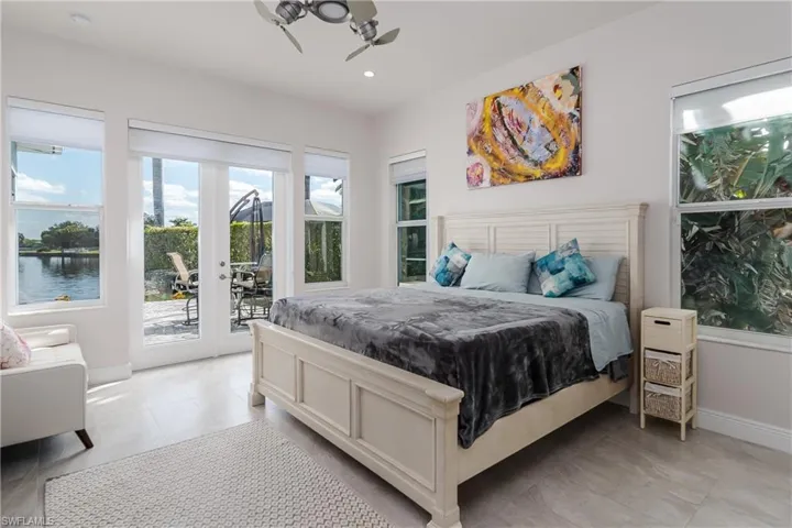 121 Newport Dr, Naples, Florida 34114