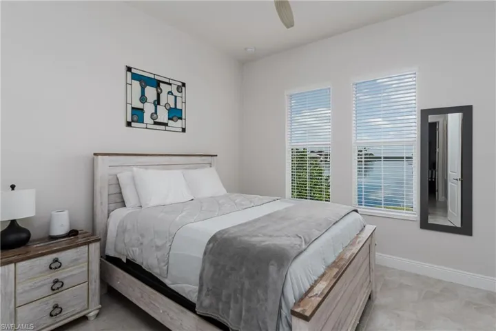 121 Newport Dr, Naples, Florida 34114