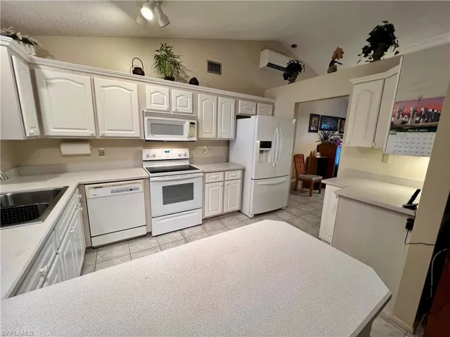 1925  Gardner  AVE, Lehigh Acres, FL 33936