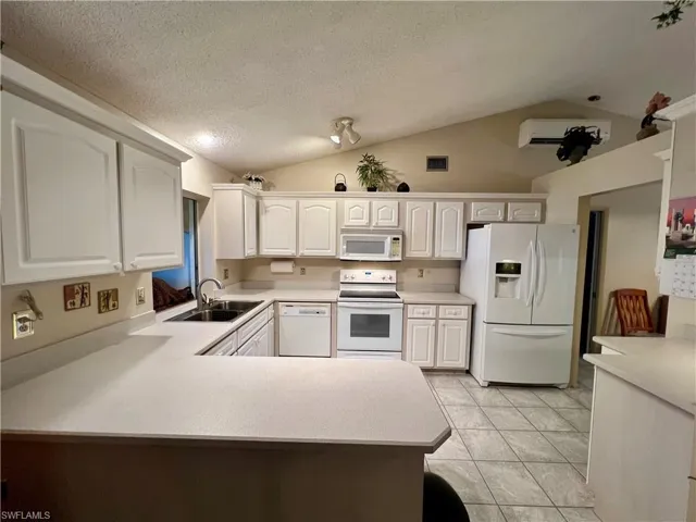 1925  Gardner  AVE, Lehigh Acres, FL 33936