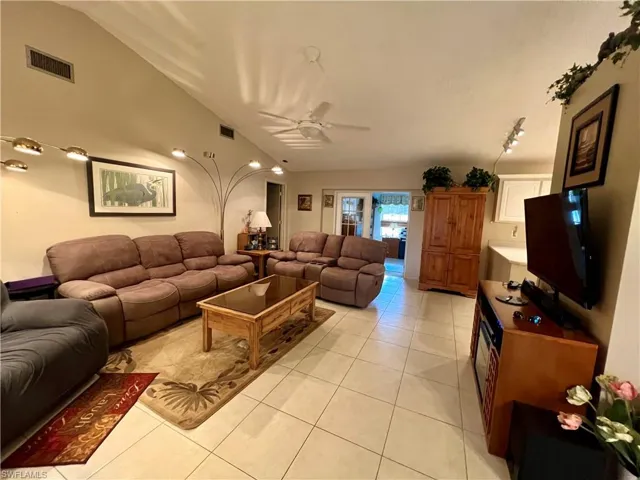 1925  Gardner  AVE, Lehigh Acres, FL 33936
