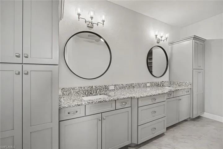 125 Nw 33rd Ave, Cape Coral, Florida 33993