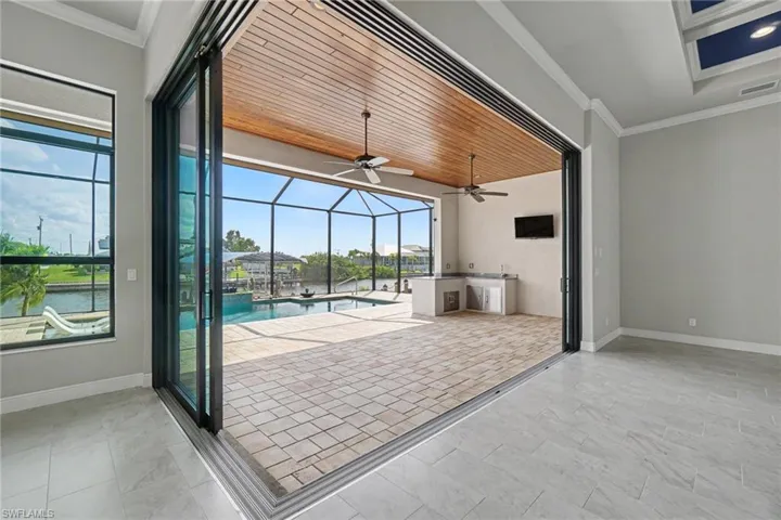 125 Nw 33rd Ave, Cape Coral, Florida 33993