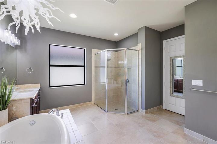 3280 Atlantic CIR, NAPLES FL 34119