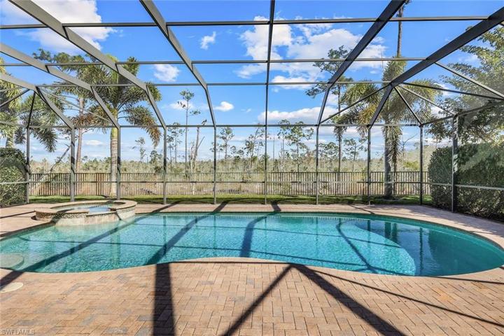 3280 Atlantic CIR, NAPLES FL 34119