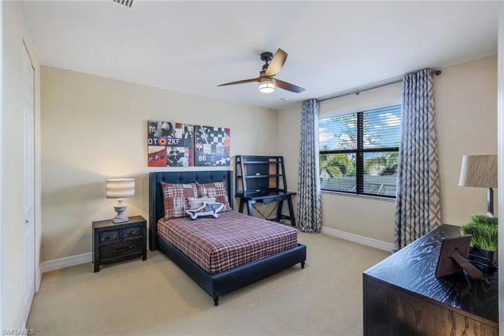 3280 Atlantic CIR, NAPLES FL 34119