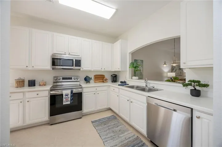 Very bright kitchen, new lighting
