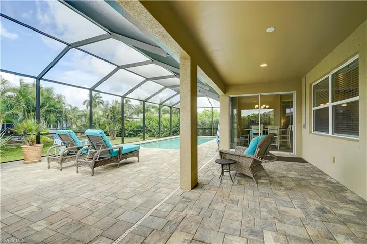 Sun or shade - you decide! So much space!