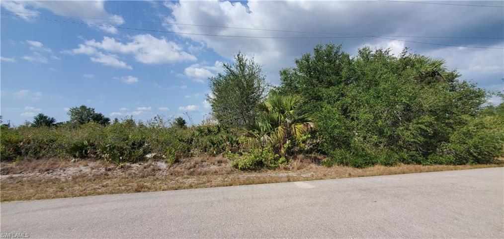 2714 & 2716 634d St W - View 1