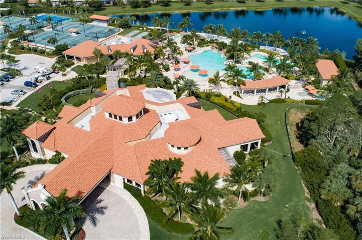 9572 Trevi Ct 5037, Naples, Florida 34113