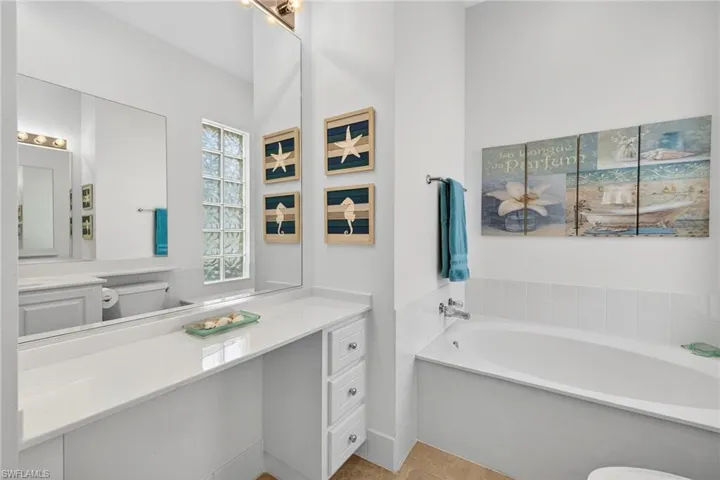 Owner's Her Bath