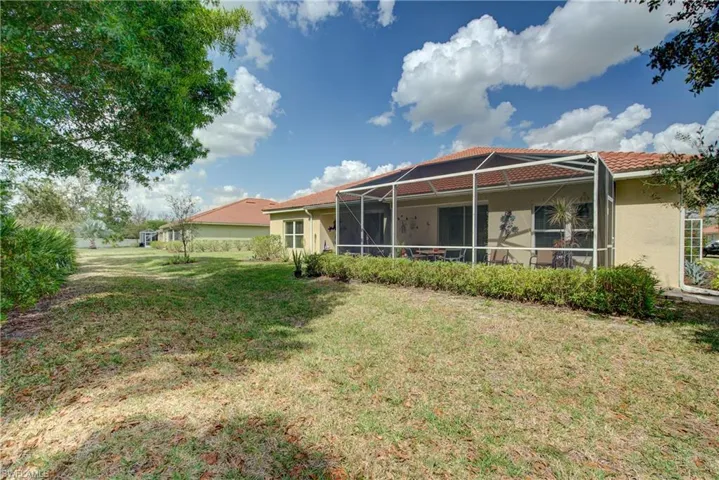 This serene tropical oasis won't last long. Call to schedule your showing today!