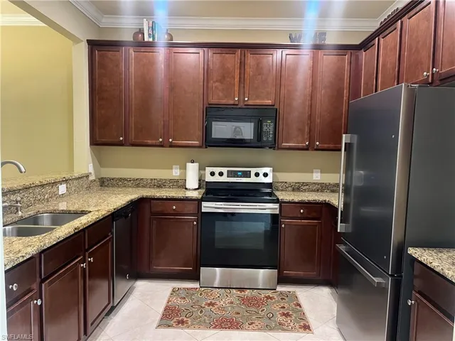 10300 Via Colomba Cir, Fort Myers, Florida 33966