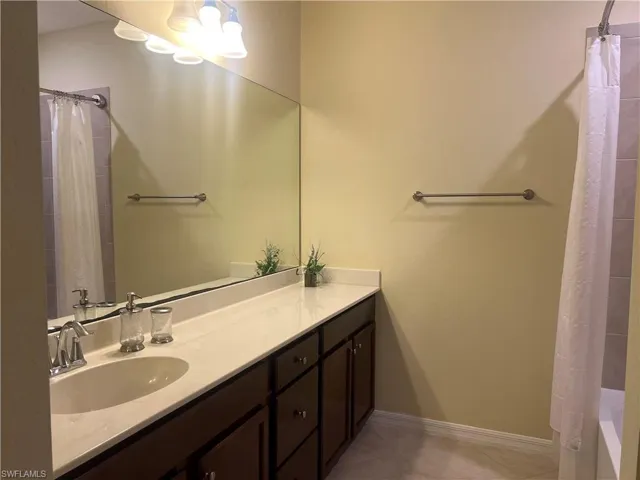 10300 Via Colomba Cir, Fort Myers, Florida 33966
